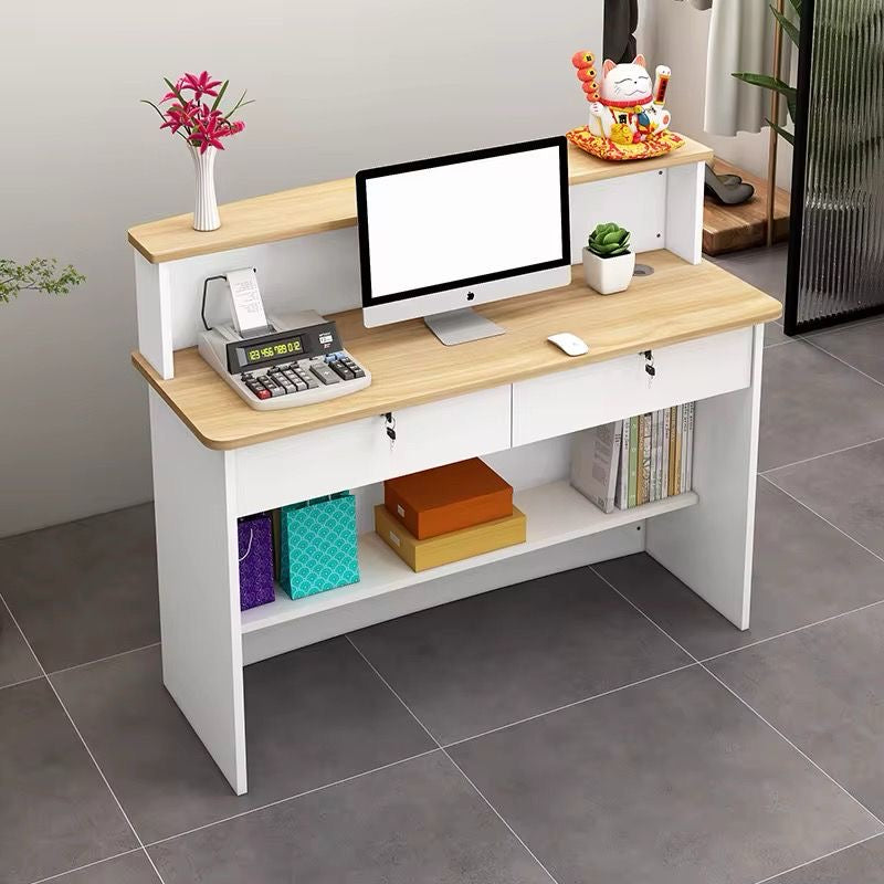 🧾✨ MOSTRADOR CAUNTER / RECEPCIÓN MODERNA PARA NEGOCIO – DISEÑO LIMPIO Y PROFESIONAL ✨🧾 (Cod. 250506 BLANCO ENTERO)
💰 Precio: RD$5,495
📏 Medidas:
• Largo: 120 cm
• Alto total: 102 cm
• Fondo: 35 cm