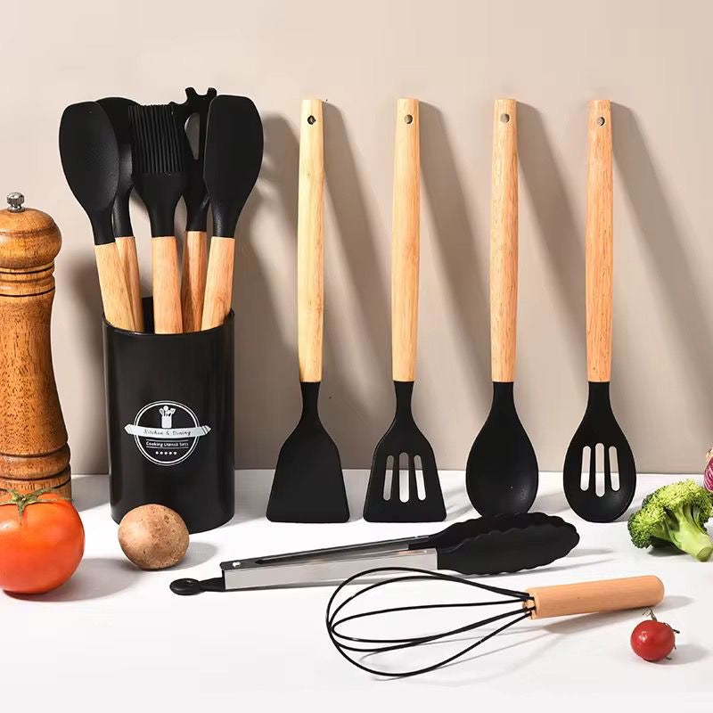🍳✨ Dale estilo y practicidad a tu cocina con este Set de Utensilios de Silicona con Mango de Madera ✨🍴
🍳 Juego de 12 Utensilios de Cocina Antiadherentes (Cod.008)
💰 Precio: RD$995 (Oferta 🔥🔥🔥)