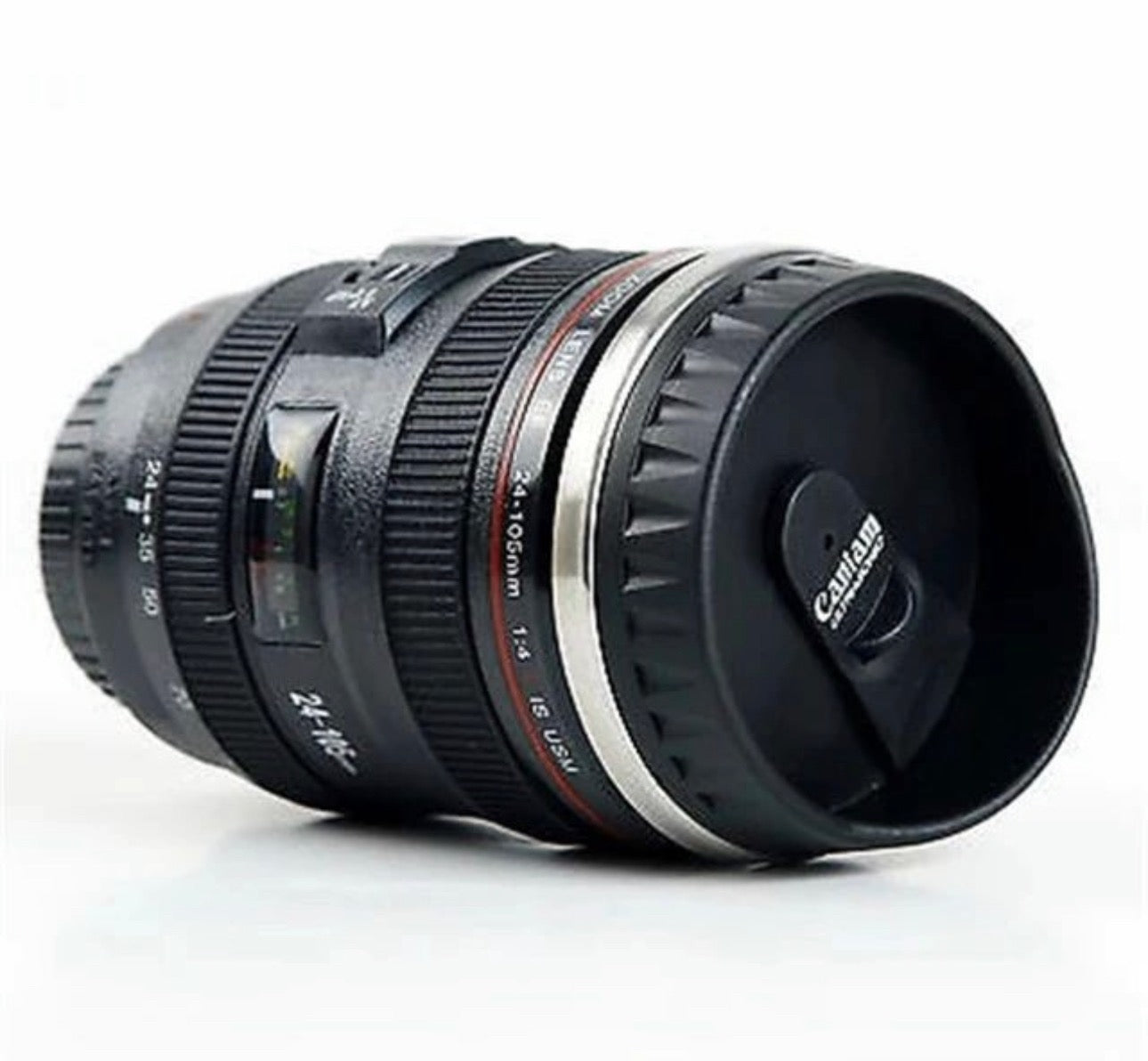 📸☕ Taza Térmica en Forma de Lente Fotográfico 24-105mm ☕📸
¡El regalo perfecto para amantes del café y la fotografía!
💰 RD$495