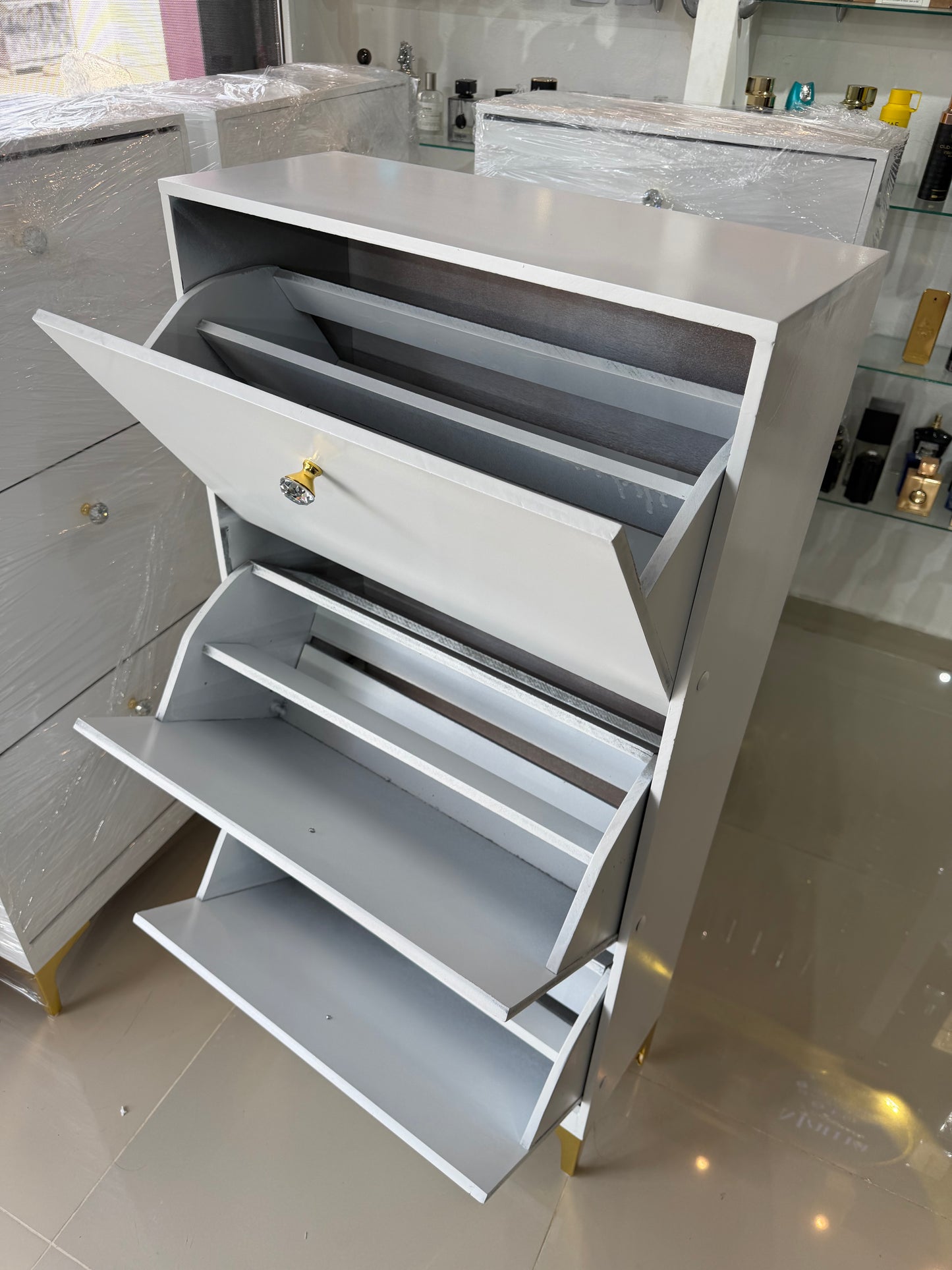 ✨🤍 ZAPATERA DE 3 NIVELES DOBLE CAPA – ORGANIZA CON ESTILO 🤍✨
💰RD$5,995