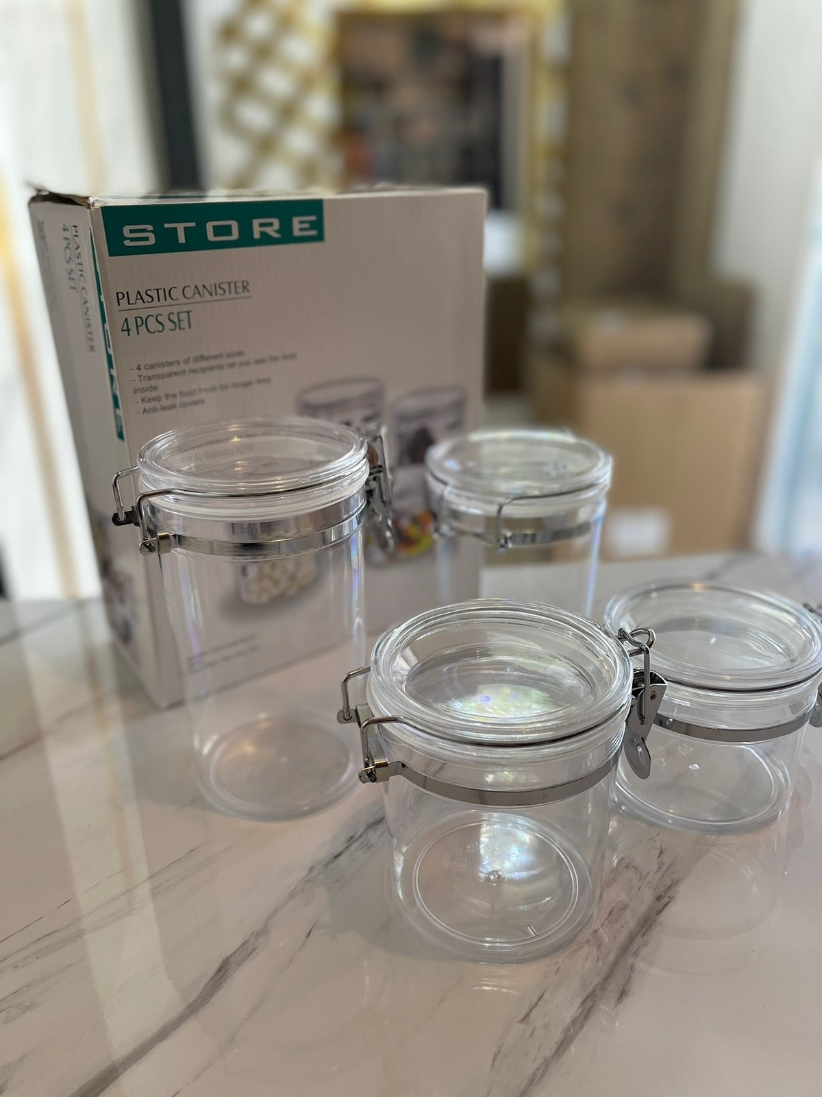 ✨ Set de Envases Organizadores Herméticos con Cierre Metálico (4 en 1)✨
¡Mantén tu cocina ordenada y tus alimentos siempre frescos! 🌾🍪☕