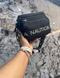 🎒✨ Bolso de Lado Crossbody Nautica Negro✨🎒
💰 RD$1,795