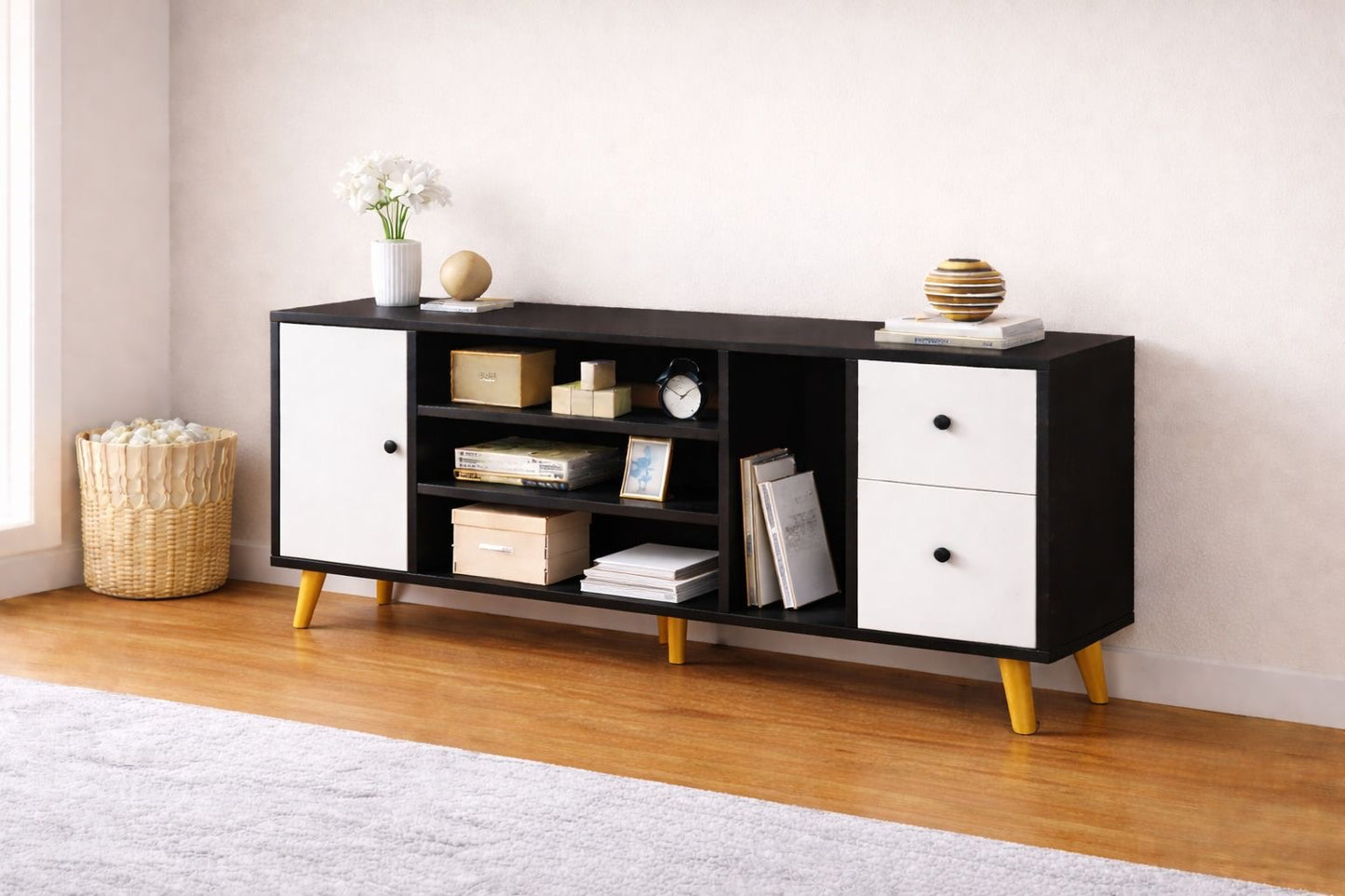 📺 Mueble de TV Moderno 120 cm – Estilo Minimalista Negro con Gavetas Blancas
📐 Medida: 120 cm
🆔 Código: F20-290007-3
💰 Precio: RD$ 3,495