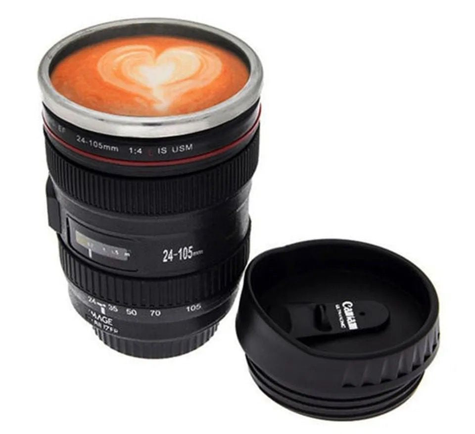 📸☕ Taza Térmica en Forma de Lente Fotográfico 24-105mm ☕📸
¡El regalo perfecto para amantes del café y la fotografía!
💰 RD$495