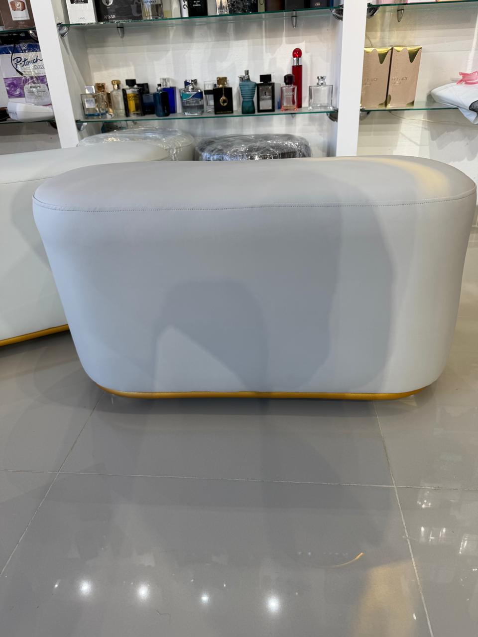 🪑✨ Banco / Puff Alargado Multifuncional – Estilo Minimalista (BLANCO) ✨🪑 (80x40cm)
💰RD$4,995