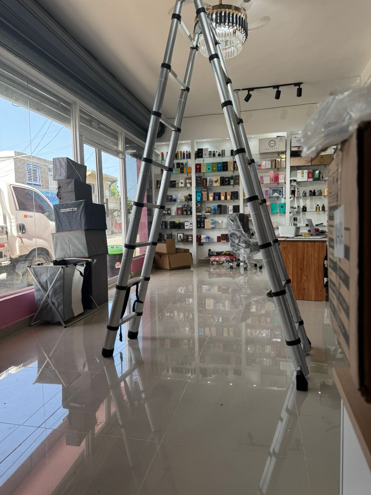 🪜 Escalera Telescópica de Espiga – Doble Extensión 2.5M + 2.5M (Cod.16028)