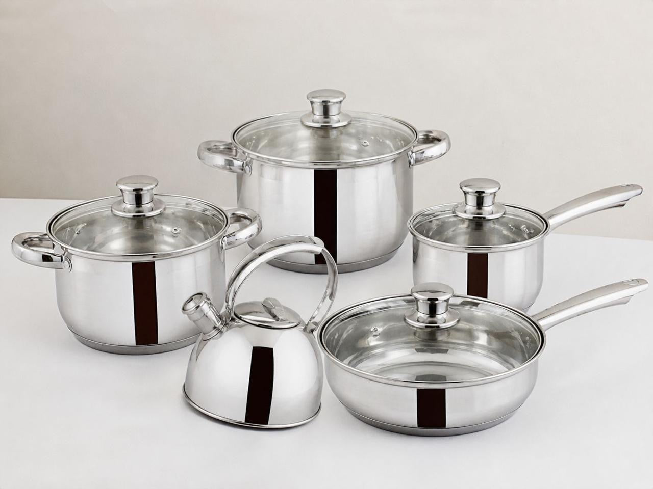 🍳✨ JUEGO DE OLLAS DE ACERO INOXIDABLE 8 PIEZAS – COCINA COMO UN PRO ✨🍳 (CJ-141)

💰RD$3,795