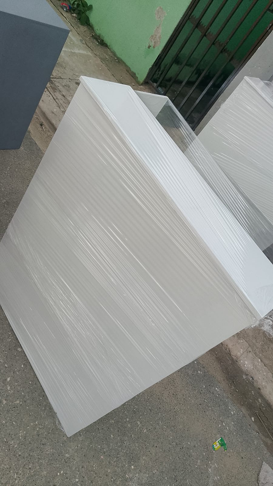 ✨🤍 Mostrador / Counter de Recepción Blanco 🤍✨
🆔(Cod.11)

💰RD$7,495 

- Medidas: 80cm Ancho 110cm Altura x 42cm 
- ⁠Material Hidrofugo (Armado)