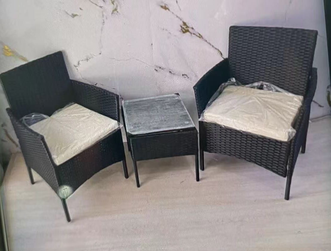 ⭐ Set de Terraza 3 Piezas – Ratán Sintético Premium (Cod.881108-1 Negro) 

💰 RD$8,995