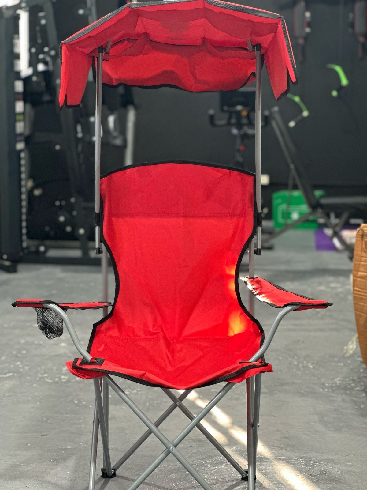 🪑🌞 SILLA PLEGABLE CON TOLDO – COMODIDAD DONDE QUIERAS 🌞🪑 (Cod. 130)

💰RD$1,995 

Disfruta tus días al aire libre con esta silla plegable con techo protector, ideal para playa, camping, patio, picnic o eventos. Diseñada para ofrecer comodidad, sombra