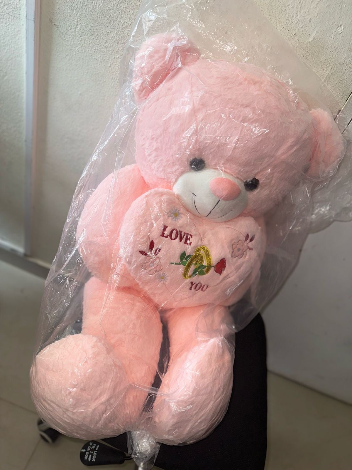 💖🧸 EL ABRAZO QUE SE QUEDA 🧸💖
💰RD$1,595 Color:  (Rosado,Blanco)
