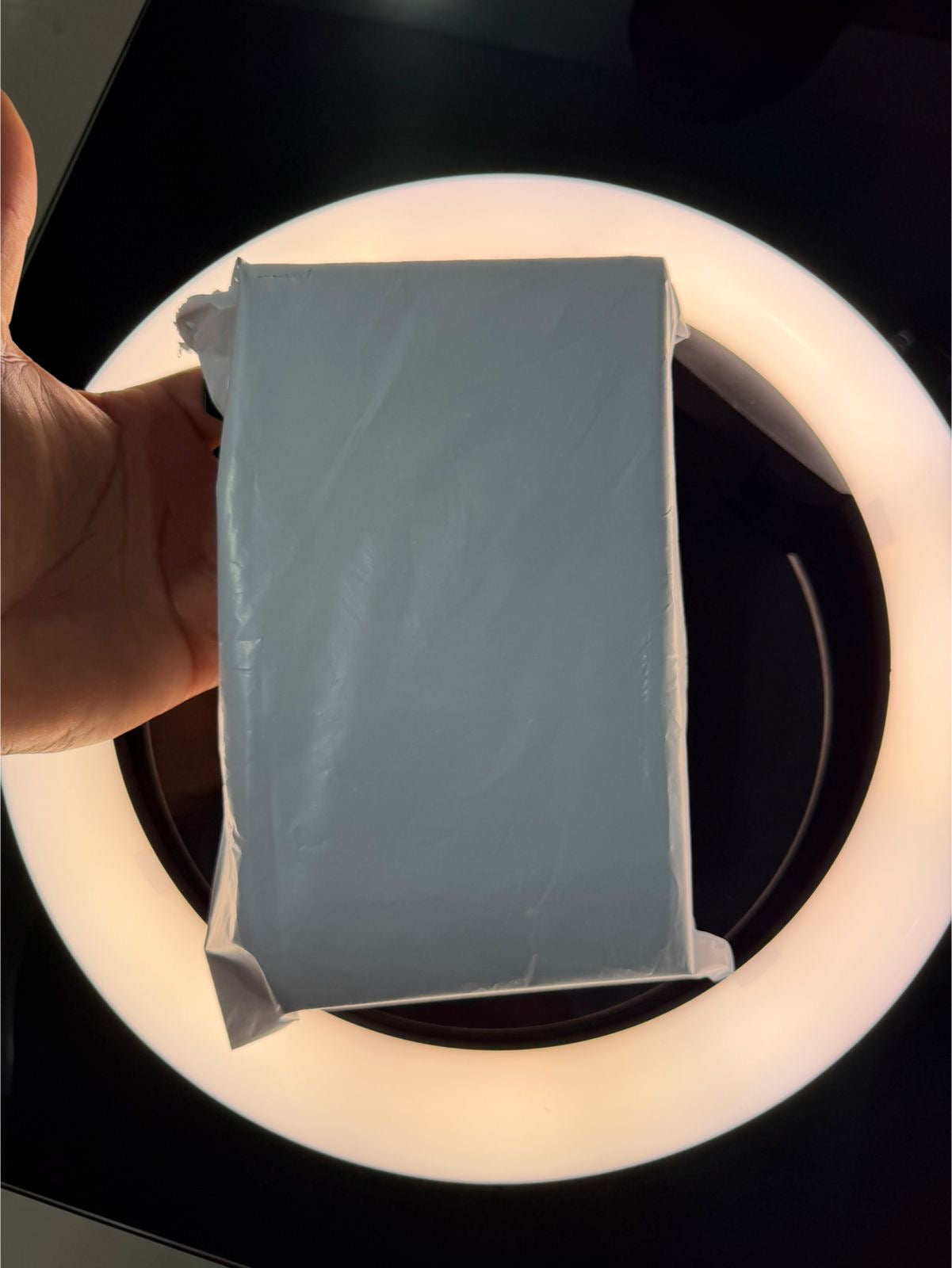🛍️ FUNDA PLÁSTICA TRANSLÚCIDA AUTOADHESIVA 
✔️ Medida total: 17×30 
💰RD$495  (100 Fundas)