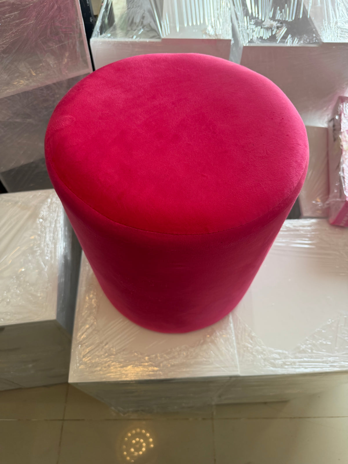 💗✨ PUFF REDONDO – COMODIDAD Y ESTILO PARA CUALQUIER ESPACIO ✨💗

🆔(Cod. 027 🩷 Color: Rosado/Fucsia)

💰RD$2,495 

📏 Medidas: 37 × 37 × 42 cm
