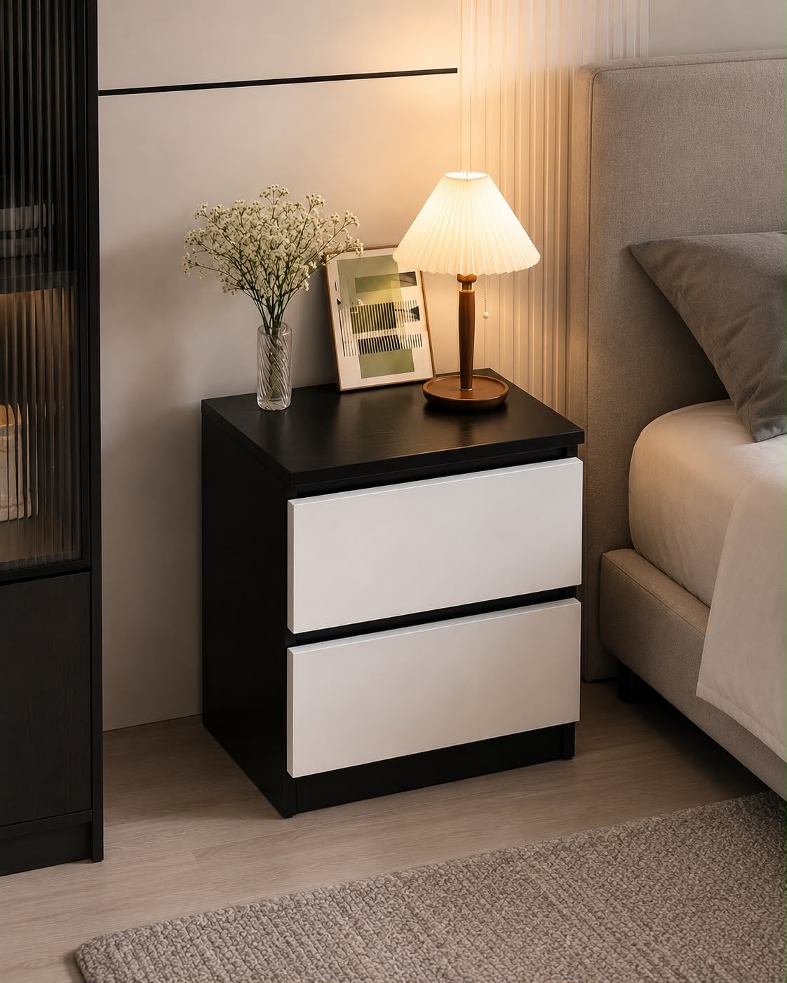 🛏️✨ MESITA DE NOCHE MODERNA 2 GAVETAS – ELEGANCIA Y FUNCIONALIDAD EN TU HABITACIÓN ✨🛏️

🆔 Cod. 285203 NEGRO 

💰 RD$1,995

📏 Medidas: 40x30 cm