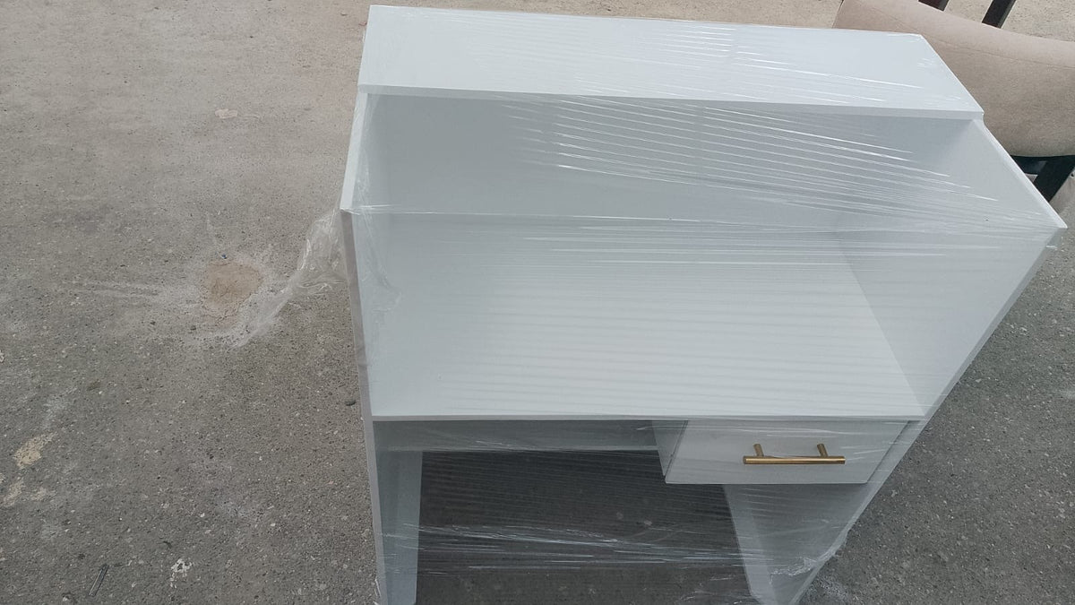 ✨🤍 Mostrador / Counter de Recepción Blanco 🤍✨
🆔(Cod.11)

💰RD$7,495 

- Medidas: 80cm Ancho 110cm Altura x 42cm 
- ⁠Material Hidrofugo (Armado)