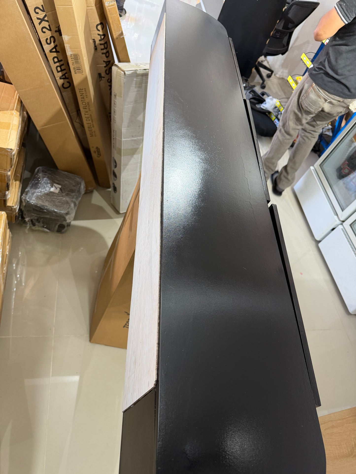🖥️✨ MUEBLE DE TV ARMADO EN HIDRÓFUGO – 3 GAVETAS | 180 CM (NEGRO) ✨🖥️
🆔 Cod. 001

💰 RD$6,995