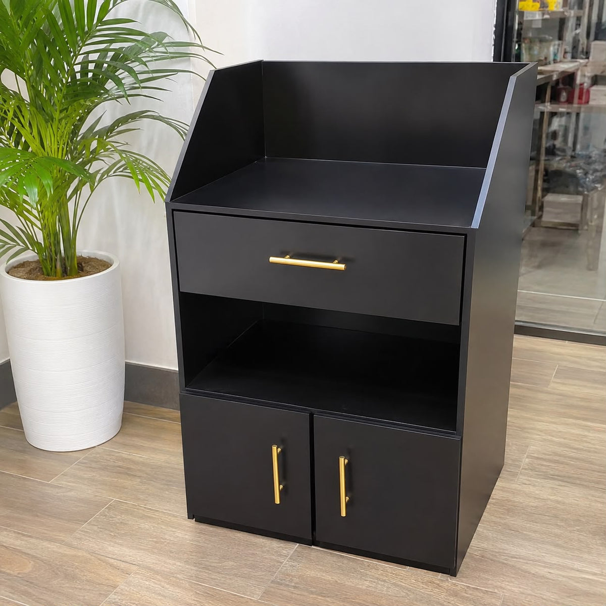 ☕ ¡CREA TU RINCÓN DE CAFÉ FAVORITO SIN SACRIFICAR ESPACIO NI ELEGANCIA!

✨🗄️ CAFETERA GABINETE ORGANIZADOR MULTIFUNCIONAL – COMPACTO, MODERNO Y ELEGANTE 🗄️✨(Cod. 0014 NEGRO ) 

💰RD$9,495 

📏 MEDIDAS:
• Alto: 102 cm
• Ancho: 61 cm
• Profundidad: 41 cm