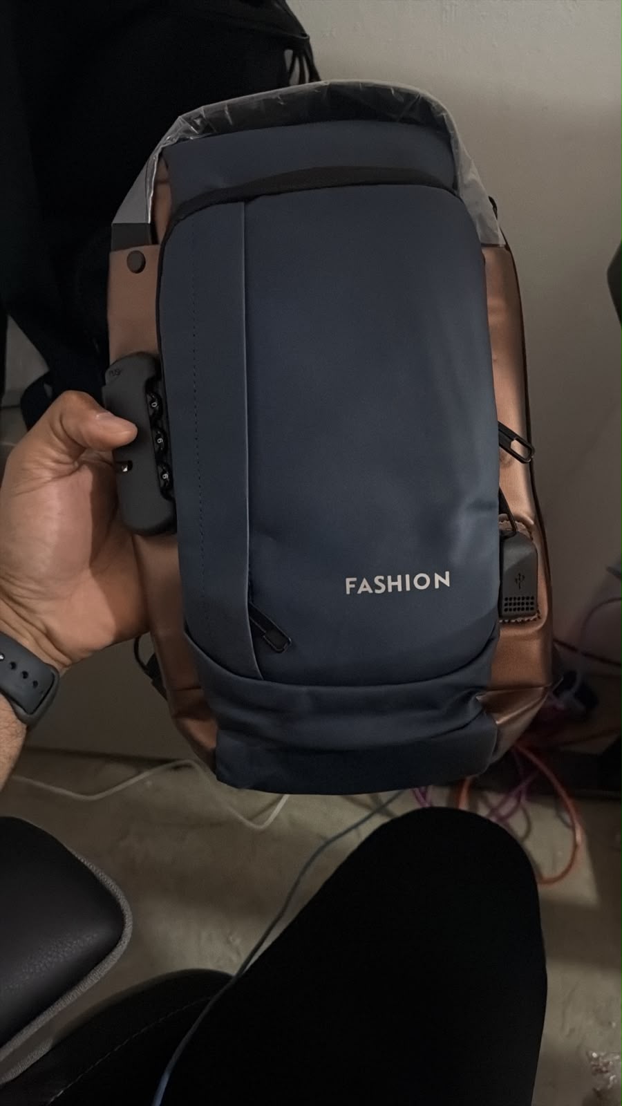 🔥 BOLSO CRUZADO IMPERMEABLE PARA HOMBRE CON CANDADO DE SEGURIDAD 🔥
🆔 Cod. M-35

💰 RD$995