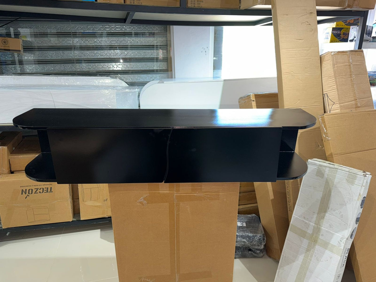 🖥️✨ MUEBLE FLOTANTE ARMADO DE TV EN HIDRÓFUGO (120 CM) (Cod. 00) NEGRO

💰RD$5,995