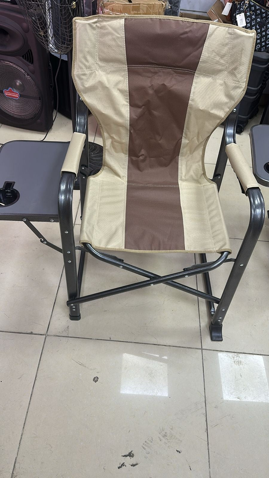 🪑 Silla Plegable con Mesa Auxiliar (Cod.11)
💰 RD$2,495