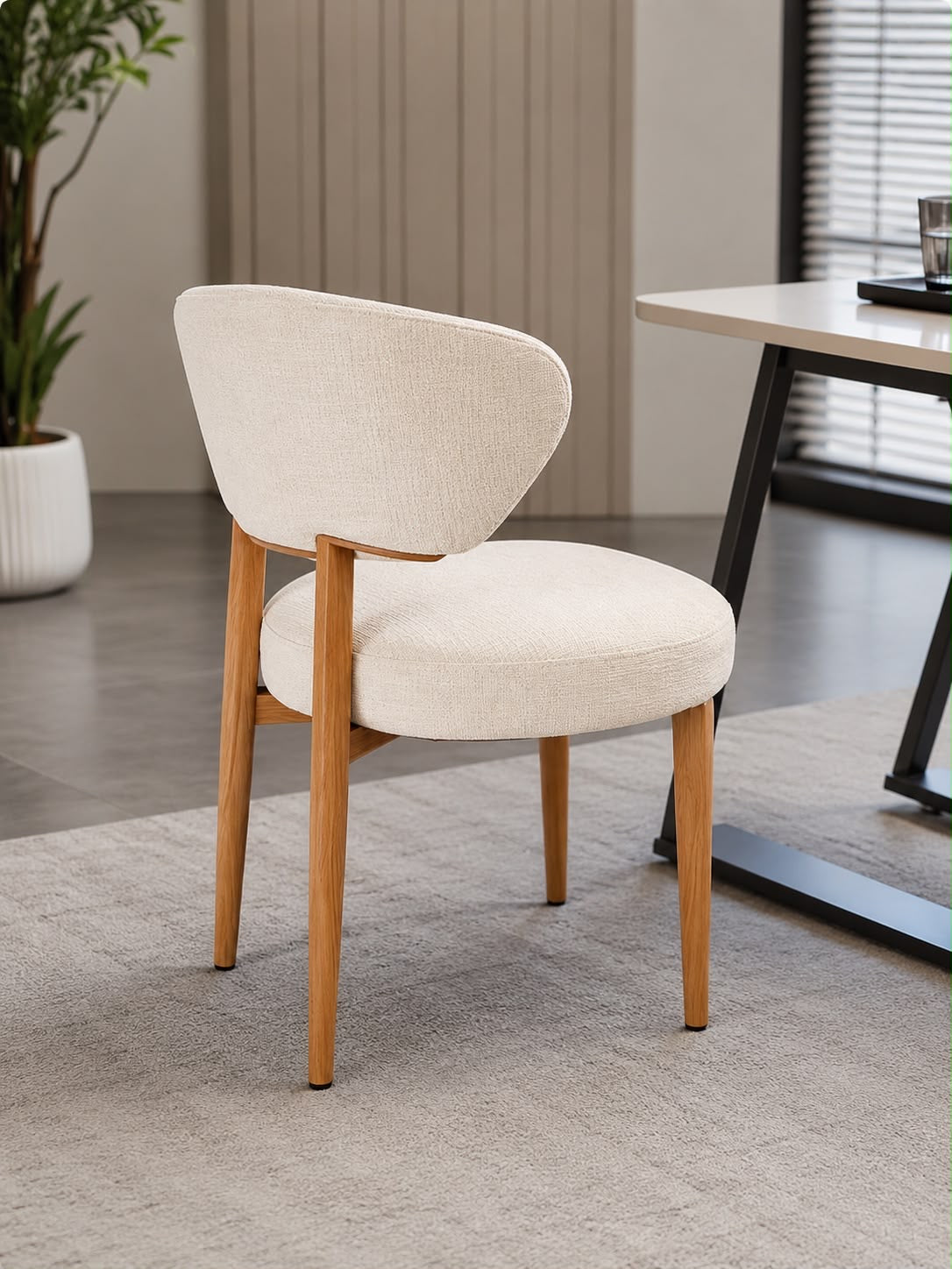 🪑🤍 SILLA MODERNA TAPIZADA NEGRA – SOFISTICACIÓN Y COMODIDAD EN CADA DETALLE 🤍🪑

🆔 Cod. 266 BLANCA

💰 RD$3,495 (c/u)