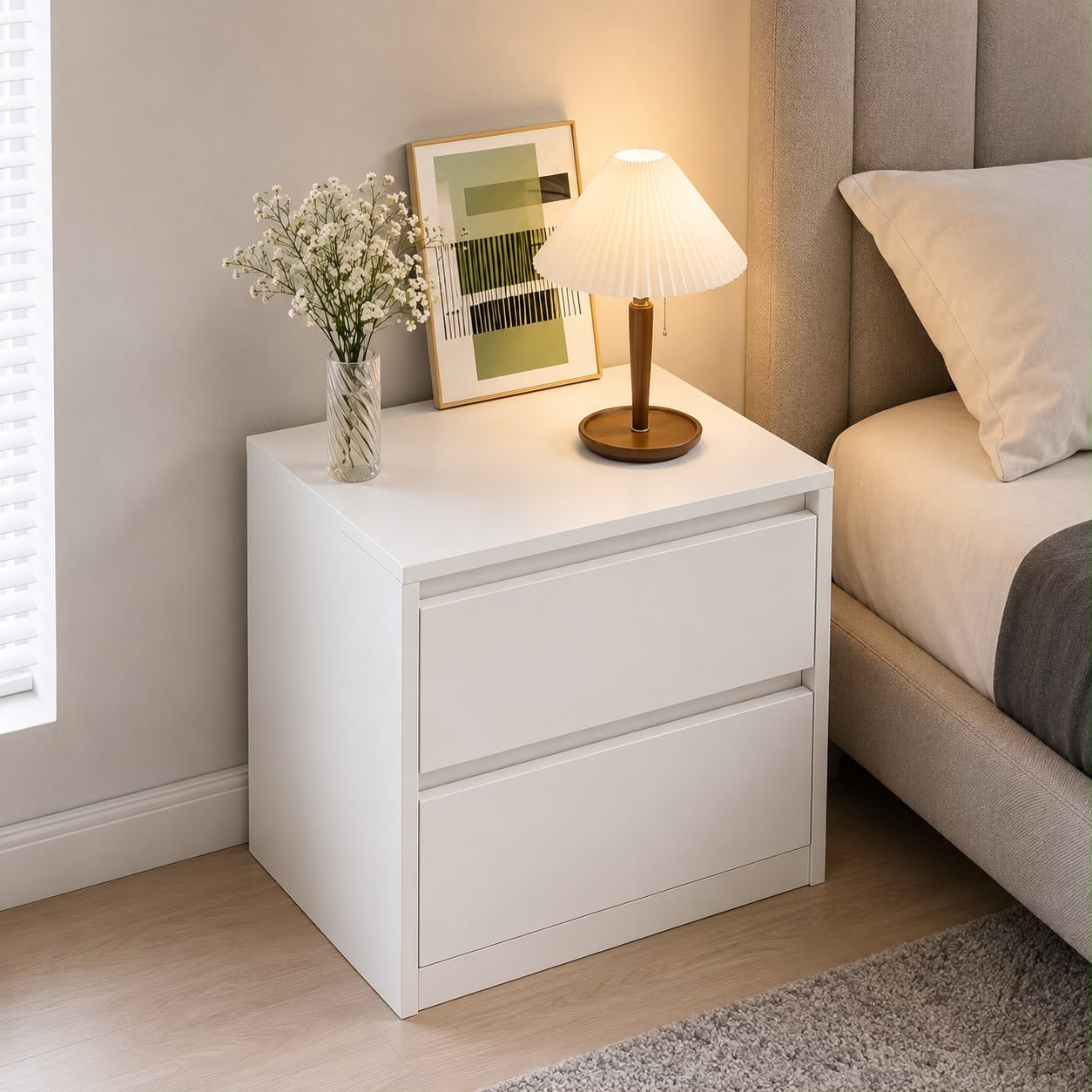 🛏️✨ MESITA DE NOCHE MODERNA 2 GAVETAS – ELEGANCIA Y FUNCIONALIDAD EN TU HABITACIÓN ✨🛏️

🆔 Cod. 285201 BLANCO

💰 RD$1,995

📏 Medidas: 40x30 cm