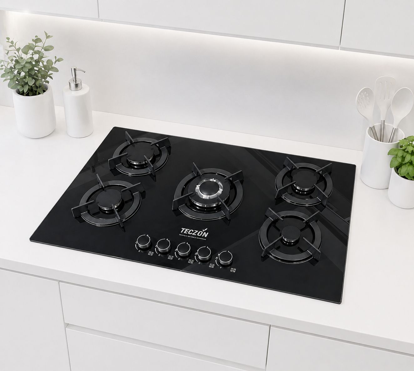 🔥*🍳 ESTUFA EMPOTRABLE DE 5 QUEMADORES EN VIDRIO TEMPLADO – ELEGANCIA Y POTENCIA PARA TU COCINA*🍳🔥 (Cod. 76002 (76cm)

💰RD$6,495