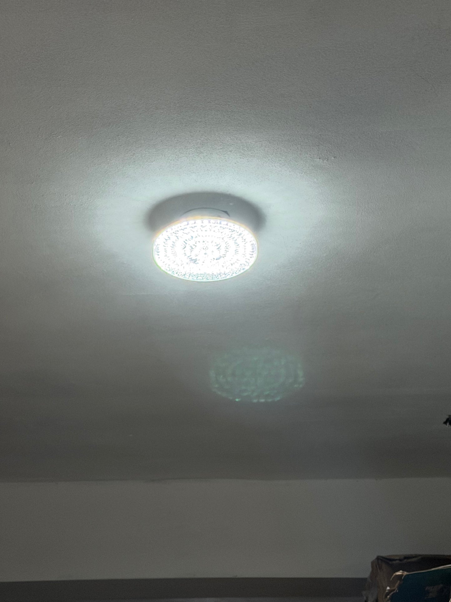 🔴💡 LÁMPARA  ELEGANTE DE TECHO LED PLEGABLE – 50W POTENCIA REAL 💡🔴 (Cod.66046)

💰RD$995