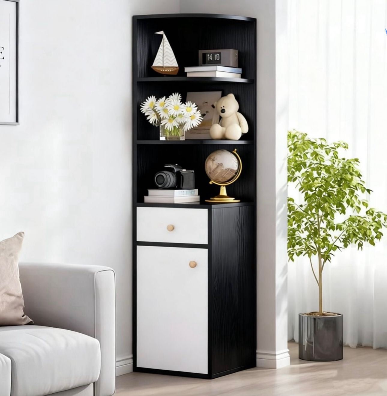 📚 Esquinero Multifuncional con Gaveta y Puerta – Diseño Moderno Blanco & Negro
(Cod.7216-2)

💰RD$3,495 

- Medidas 140x30x30