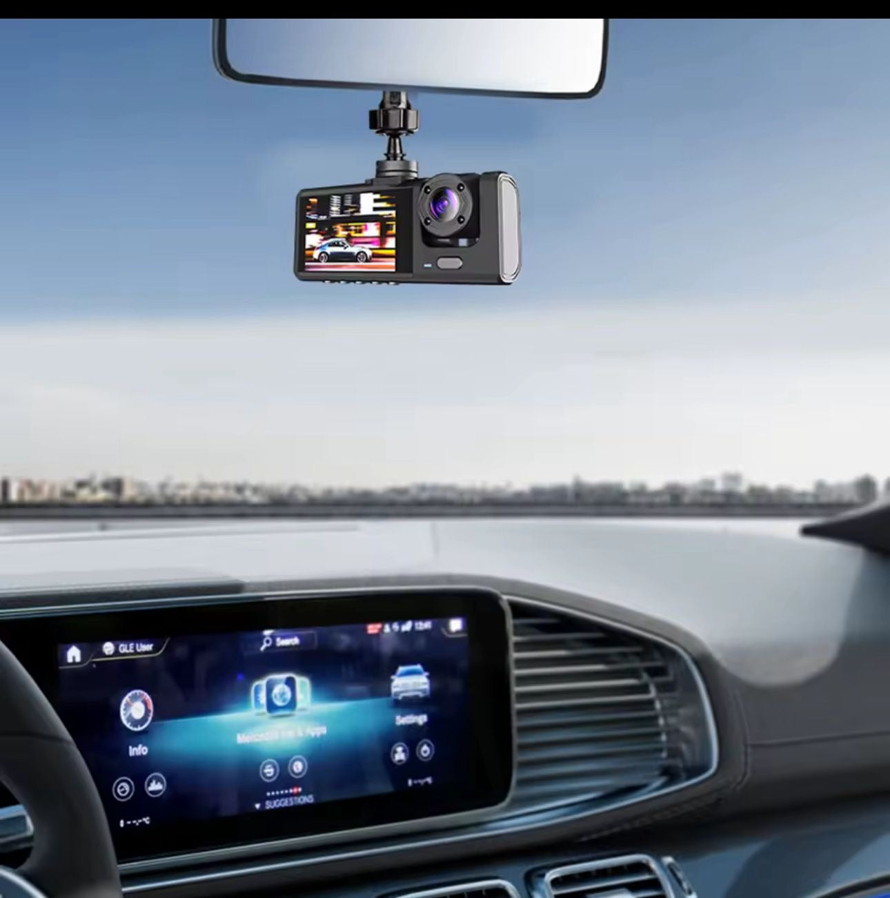 🚗💥 ¡Protege tu vehículo con esta Dashcam 1080P HD de 3 lentes! (wifi)
(Cod.1080)