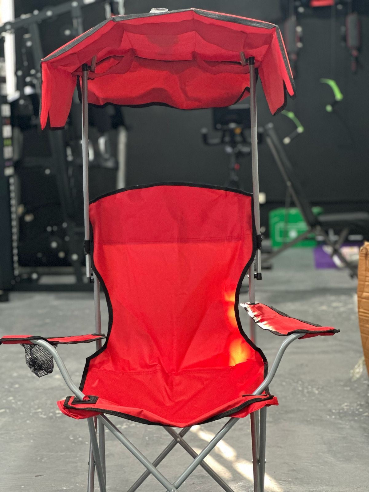 🪑🌞 SILLA PLEGABLE CON TOLDO – COMODIDAD DONDE QUIERAS 🌞🪑 (Cod. 130)

💰RD$1,995 

Disfruta tus días al aire libre con esta silla plegable con techo protector, ideal para playa, camping, patio, picnic o eventos. Diseñada para ofrecer comodidad, sombra