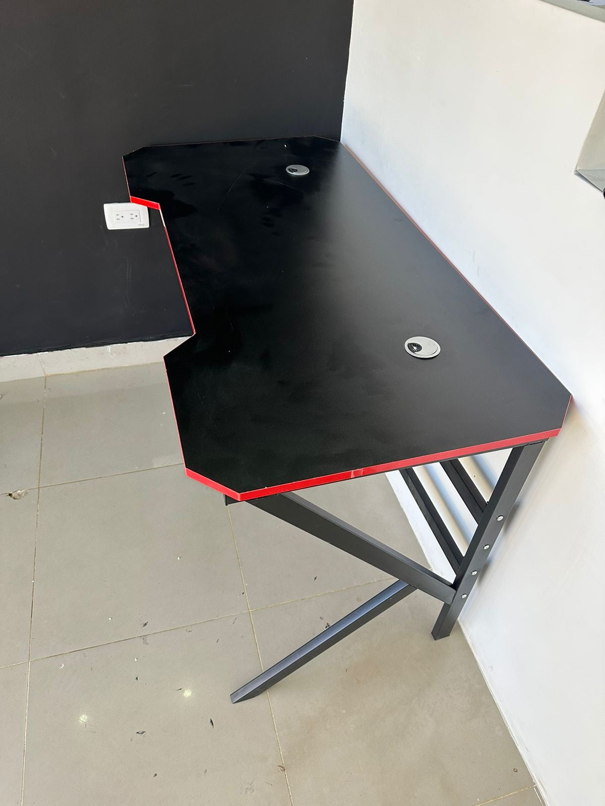 Mesa Gammer (120cm)
