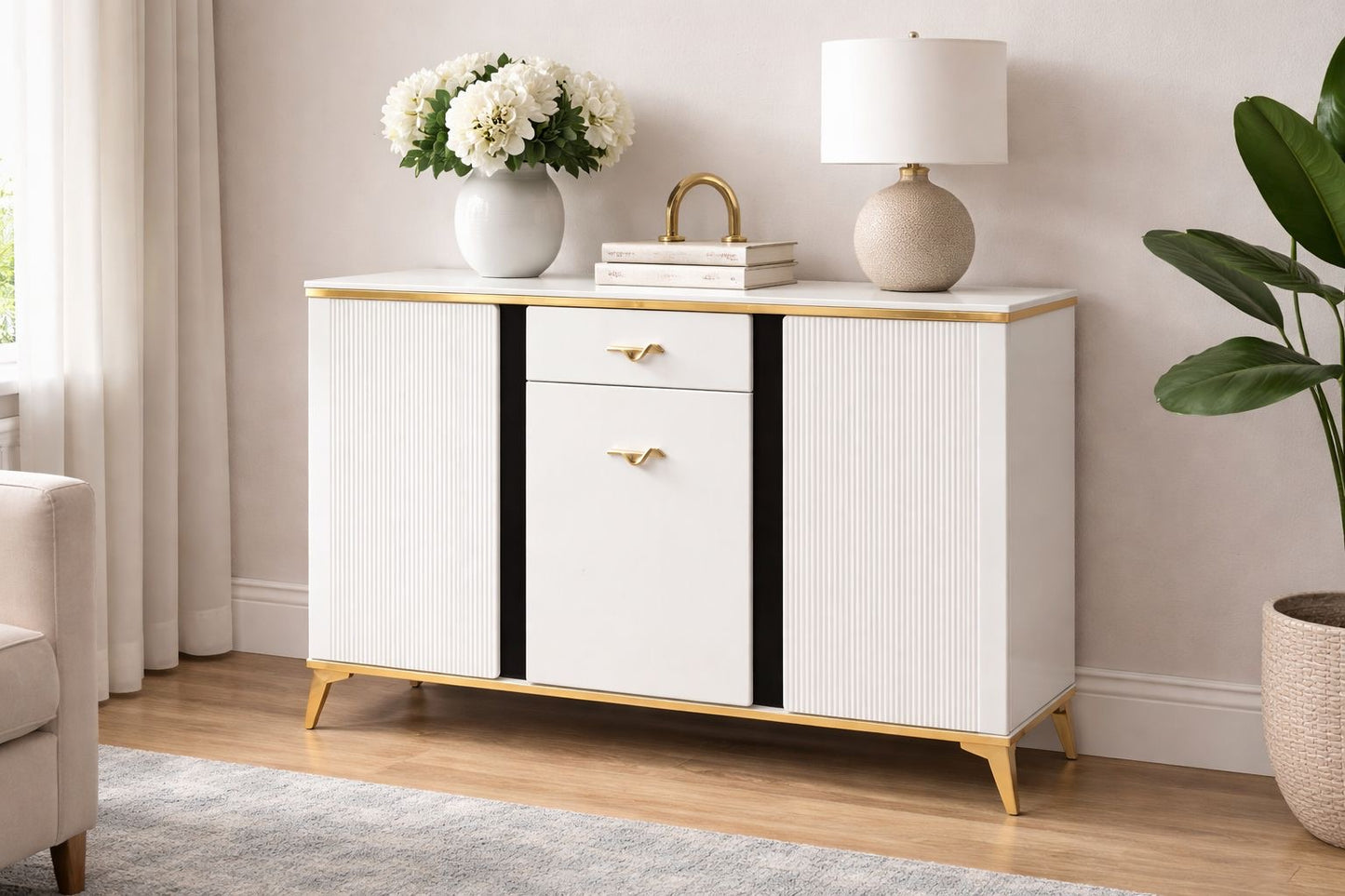 ✨ CREDENZA REPISA APARADOR MODERNO BLANCO Y DORADO – ELEGANCIA Y ORGANIZACIÓN PARA TU HOGAR ✨

📌 Cod. 88126)

💰RD$8,495