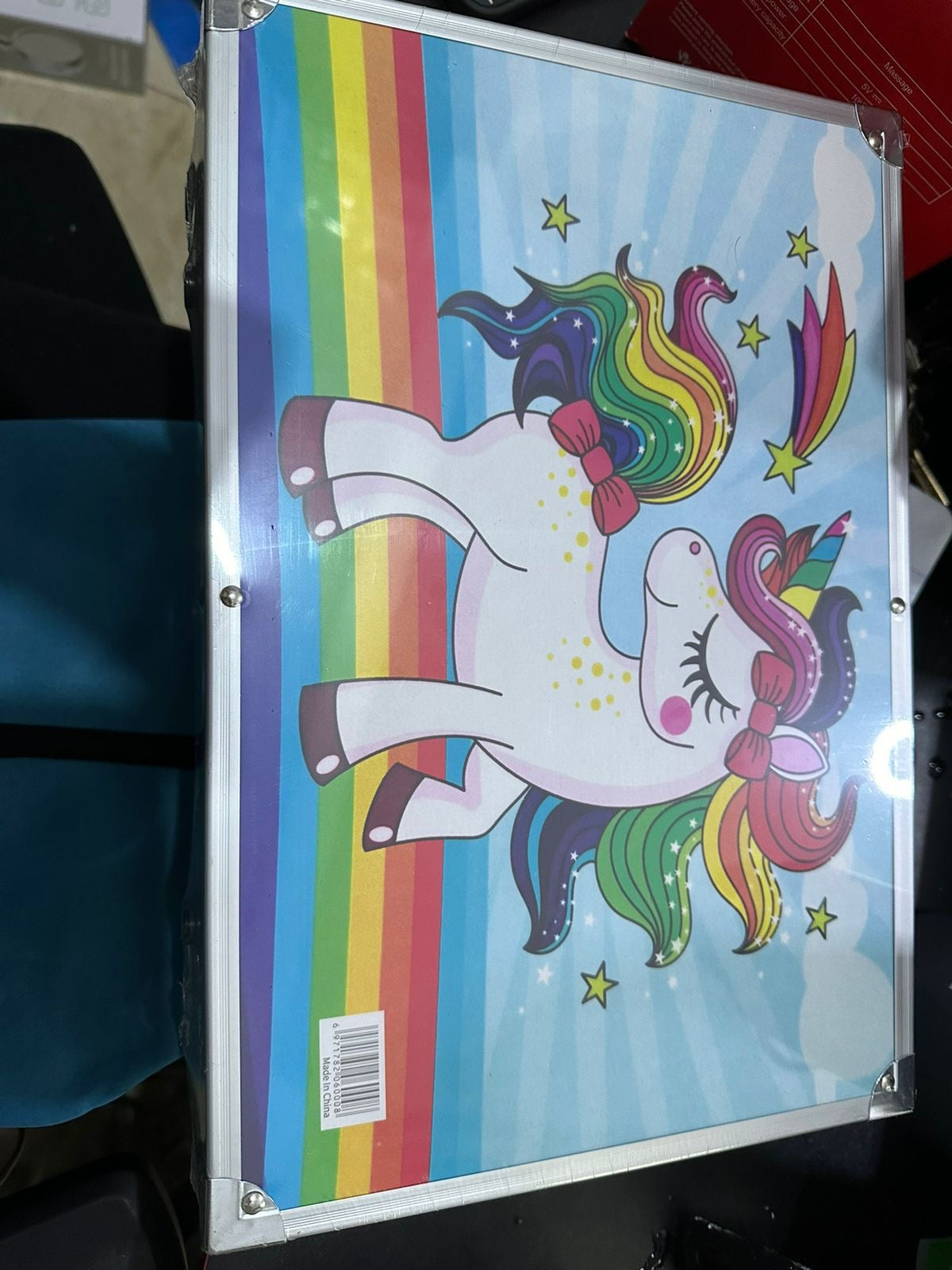 🎨🌈 MALETÍN DE ARTE PROFESIONAL 145 PIEZAS – TODO LO QUE NECESITAS PARA CREAR SIN LÍMITES 🌈🎨

🆔 Maletín de Colores (145 Piezas)

💰 RD$1,495

Color: 💙 y 🩷
