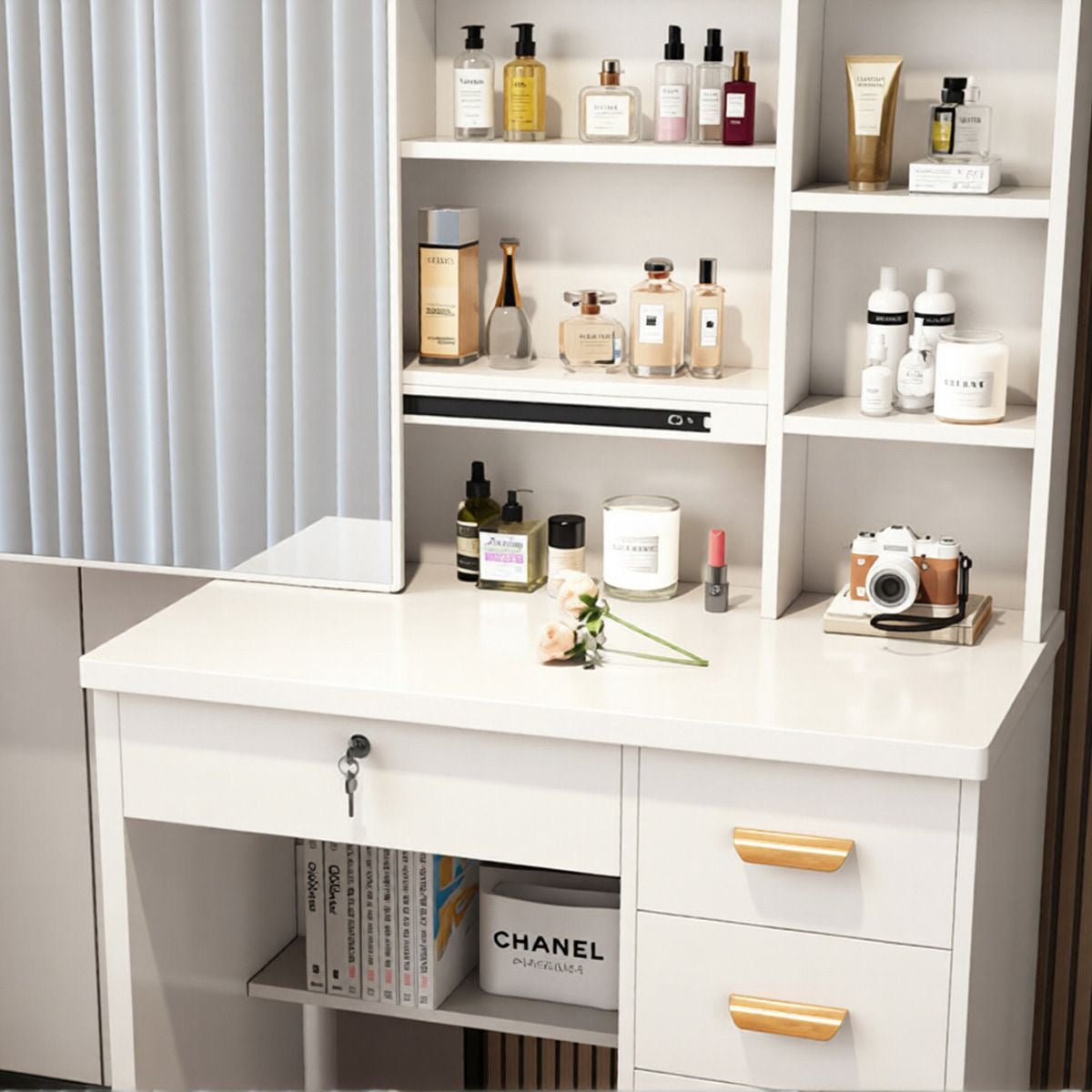 ✨ TOCADOR MODERNO CON ESPEJO Y ORGANIZADOR INTEGRADO ✨
(COD. 25123) BLANCO 

💰RD$5,495