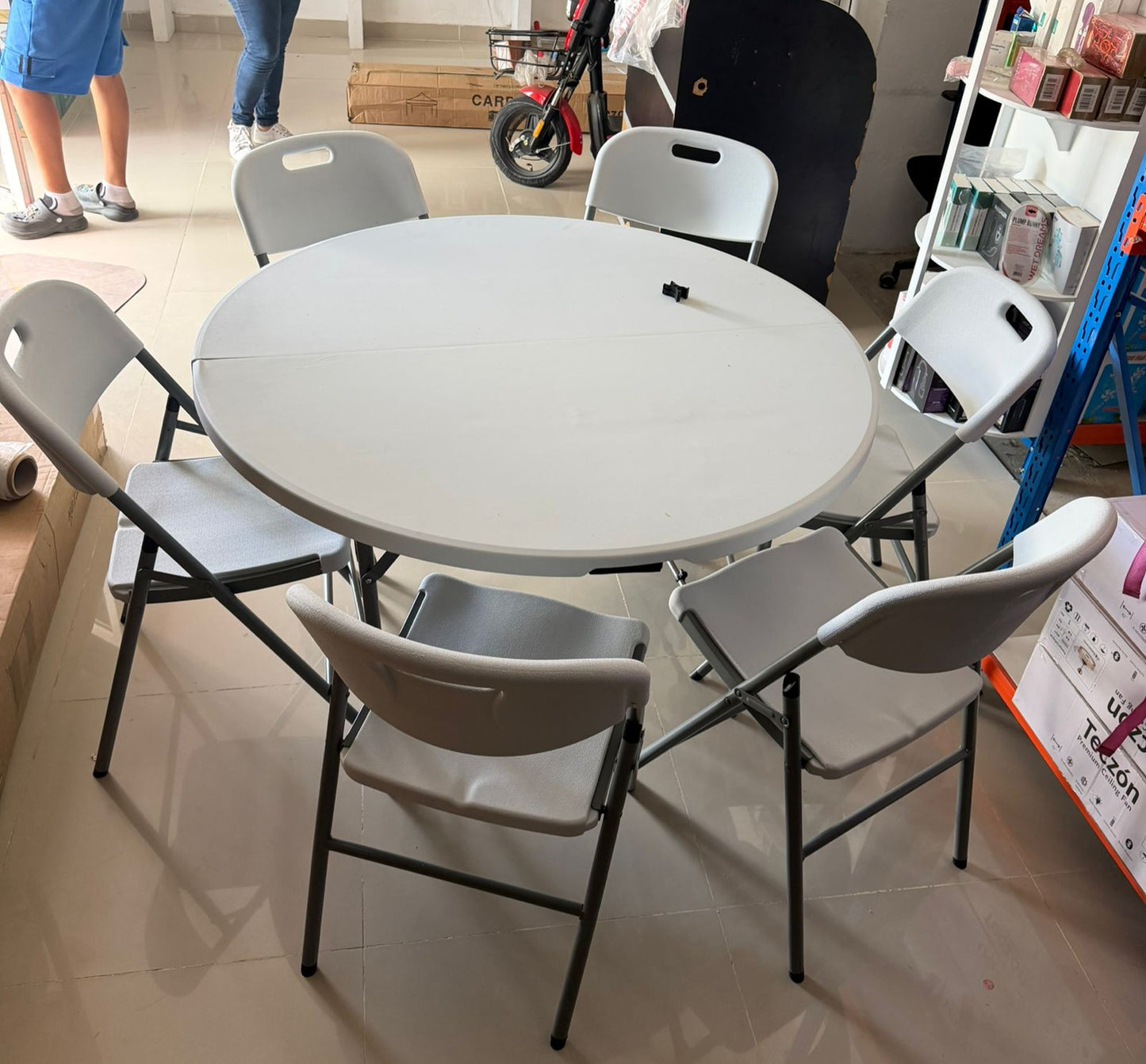 🎉🪑 COMBO EVENTO COMPLETO – MESA REDONDA 120x120 cm + 6 SILLAS PLEGABLES 🪑🎉

(Cod. Combo ZDZ8120 + 6 ZDY01)

💰 RD$15,995