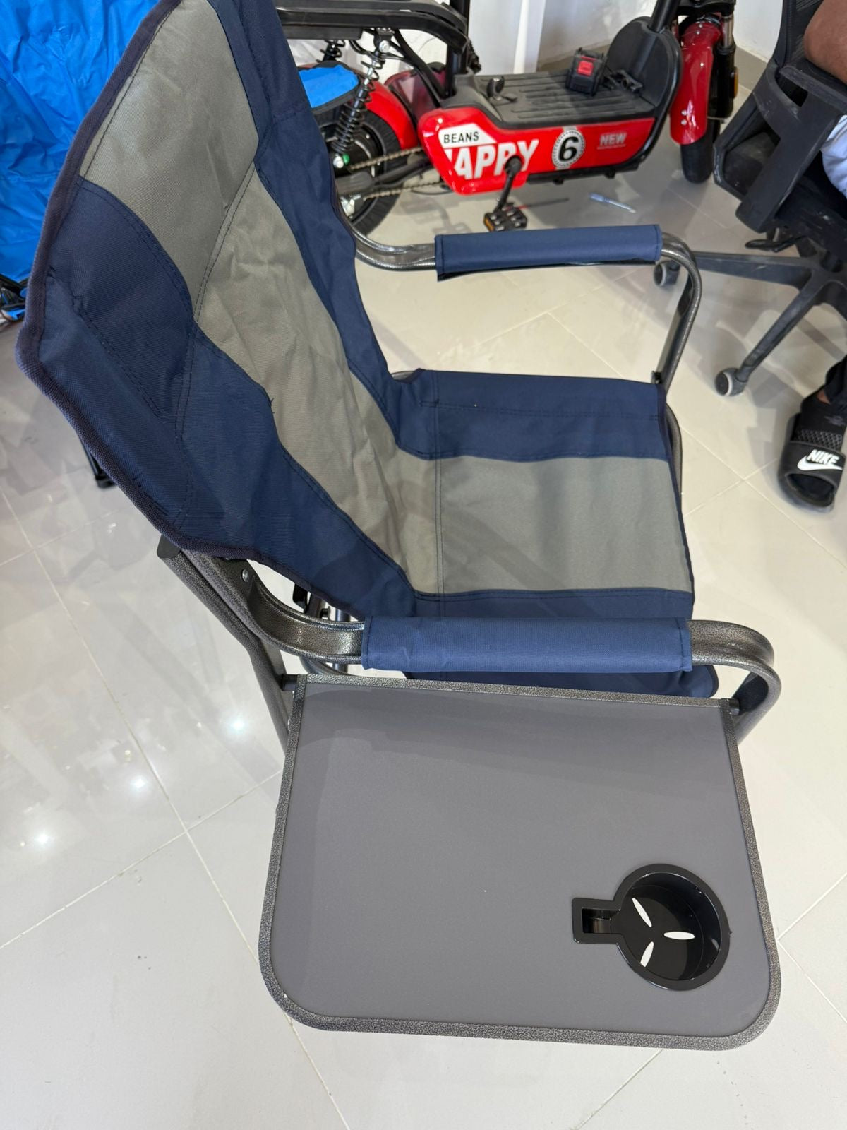 🪑 Silla Plegable con Mesa Auxiliar (Cod.11)
💰 RD$2,495