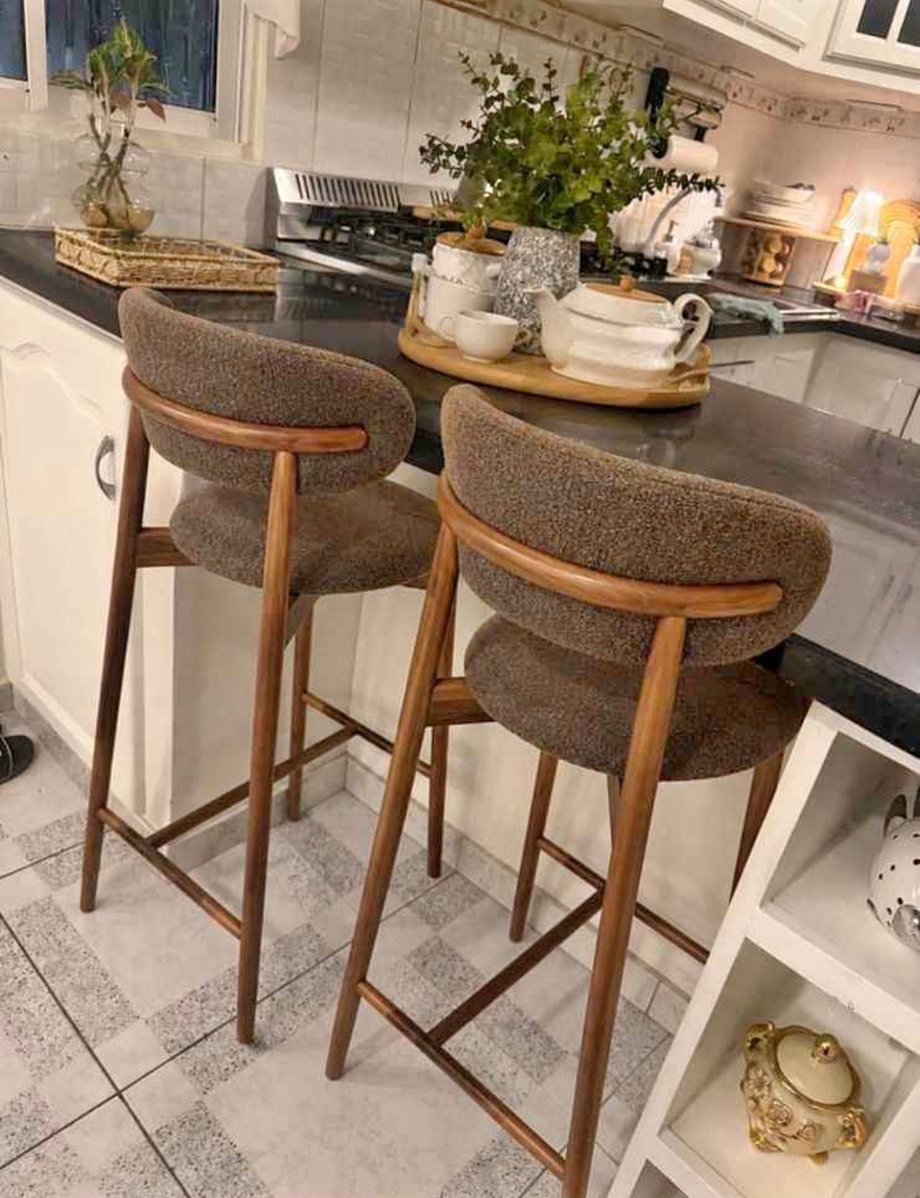 ✨ JUEGO DE (-2-) SILLAS PARA DESAYUNADOR – ELEGANCIA Y CONFORT PARA TU HOGAR ✨
📌 Diseño Moderno (Cod. 210-1 Marrón )

💰RD$6,995 (2 Sillas)
