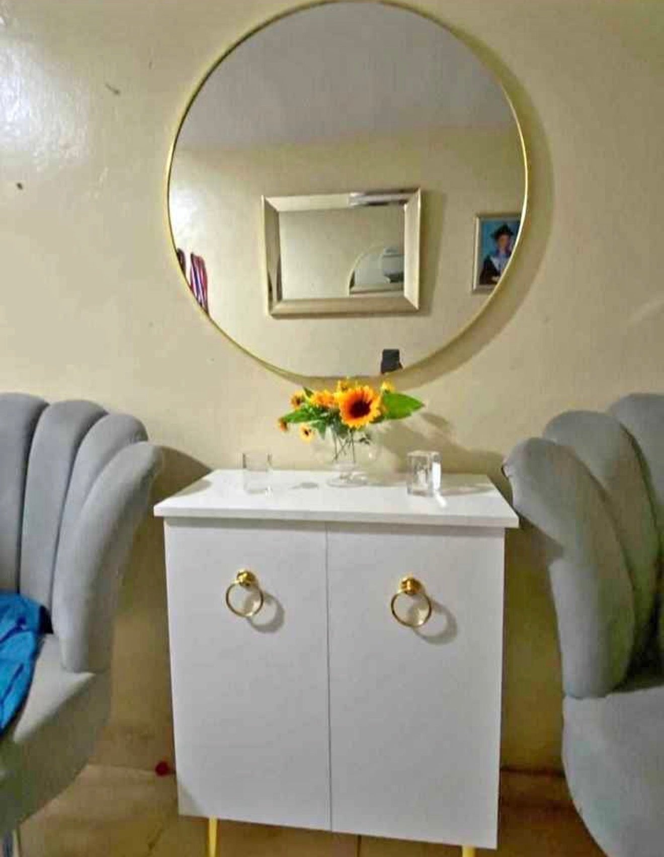 ✨ CREDENZA GABINETE DE 2 PUERTAS / MUEBLE AUXILIAR MODERNO ✨(Cod. 7203-1)

💰RD$3,995