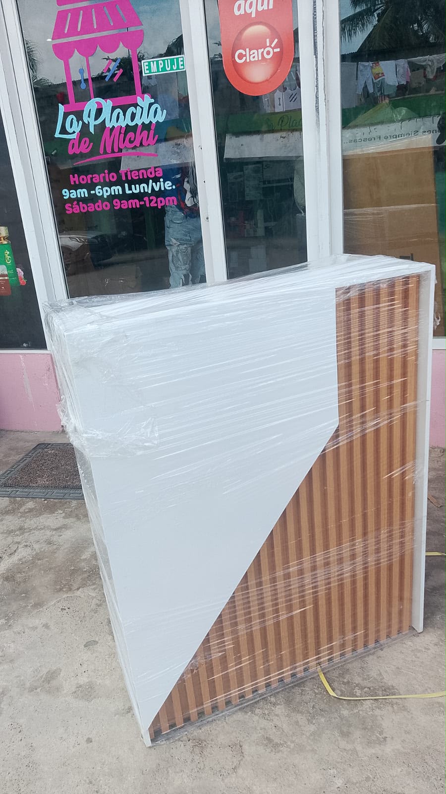 ✨🤍 MOSTRADOR / COUNTER DE RECEPCIÓN – ELEVA LA IMAGEN DE TU NEGOCIO 🤍✨🆔(Cod. 2 )

💰RD$9,495 

📏 Medidas:
• 80 cm de ancho
• 40 cm de profundidad
• 104 cm de alto