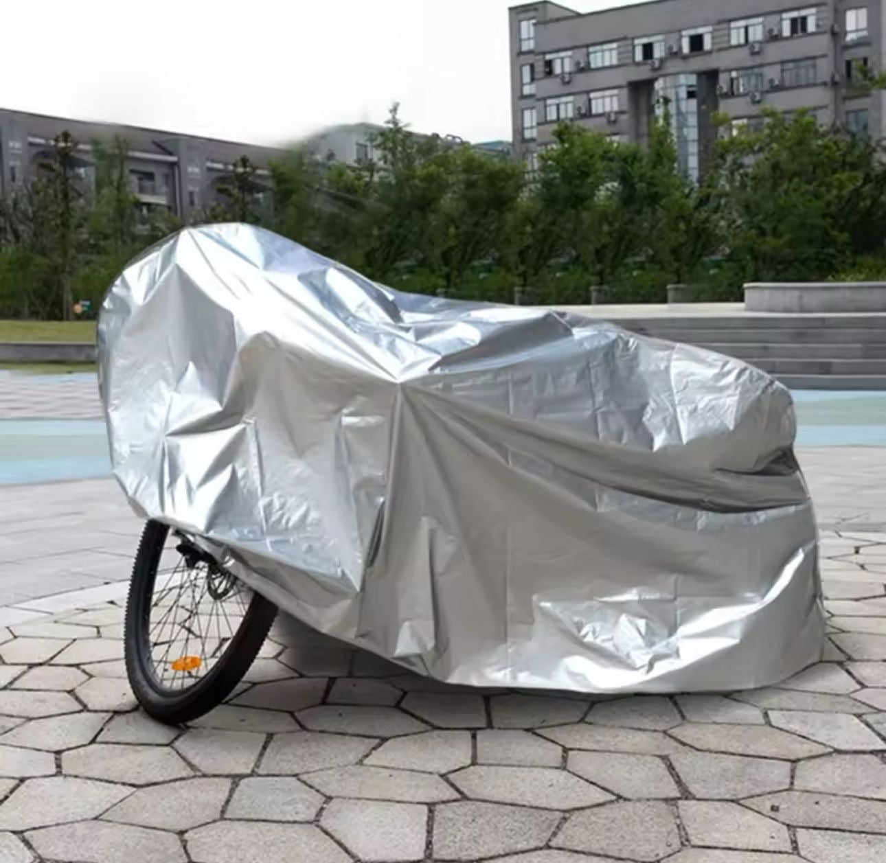🏍️ CUBIERTA IMPERMEABLE PARA MOTO – TAMAÑO XL

💰 RD$995