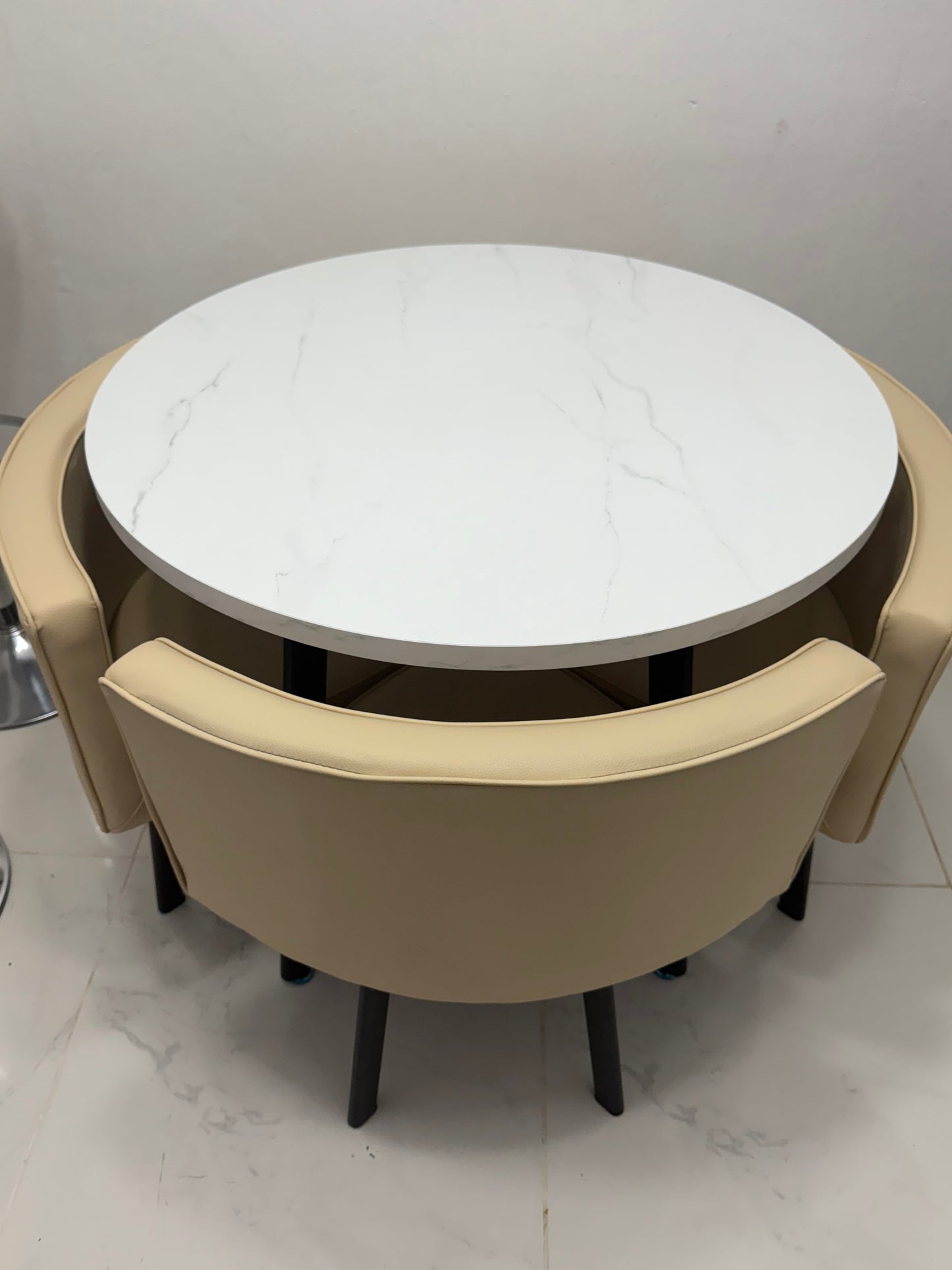 🍷✨ Set de Comedor Redondo Moderno 4 Plazas ✨🍷 (Cod.Y-402)