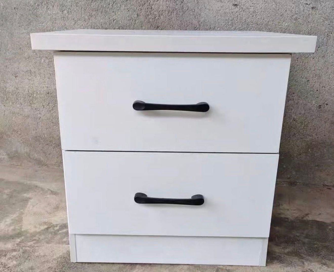 🛏️ 2 Mesita de Noche de 2 Gavetas – (Cod.86121) ~*Color BLANCO*~

💰RD$4,995