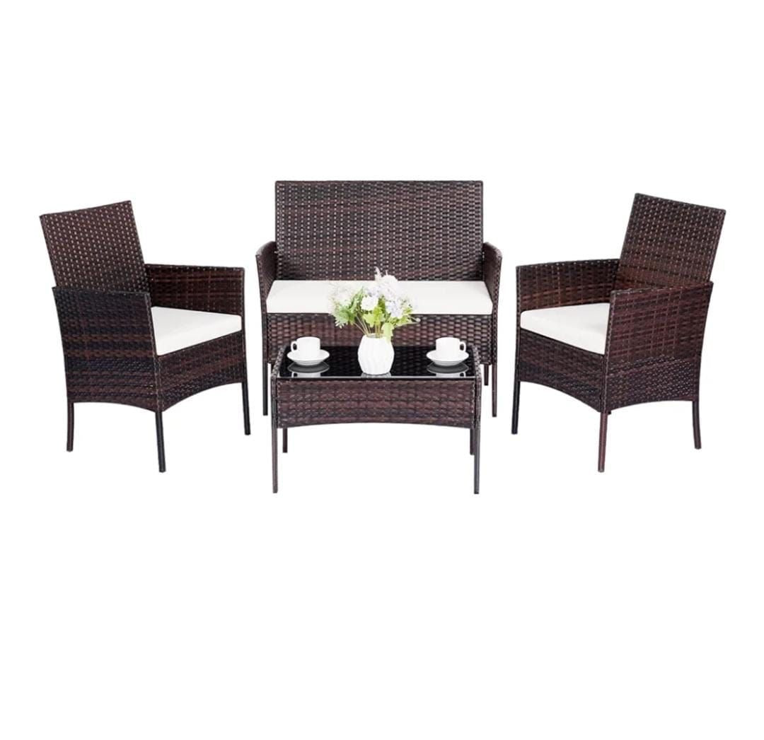 🛋️ Juego de Sala Exterior en Ratán Sintético – Elegancia y Confort para tu Espacio 🛋️ (Cod.-04) (*Color MARRÓN*

💰RD$10,995