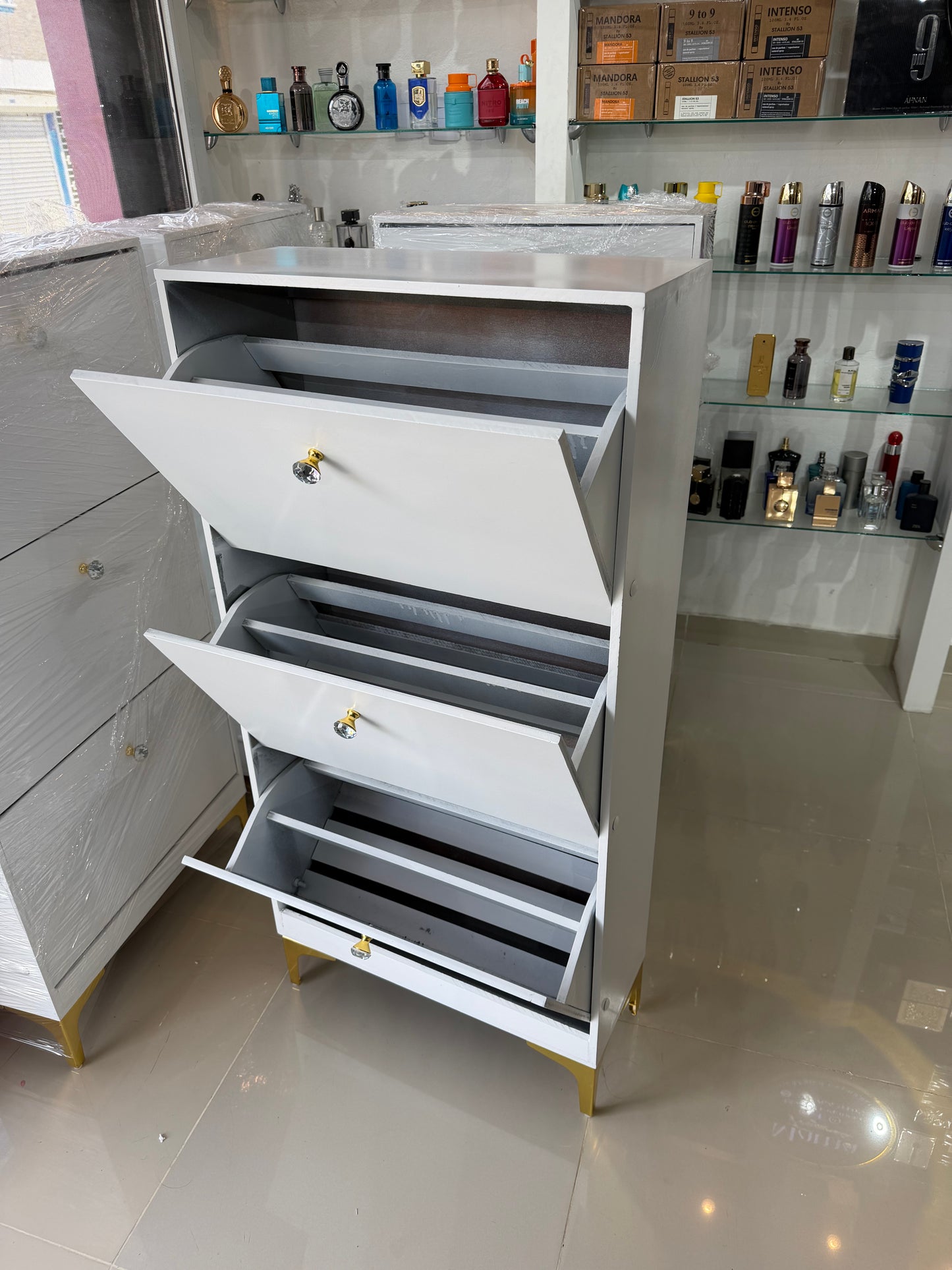 ✨🤍 ZAPATERA DE 3 NIVELES DOBLE CAPA – ORGANIZA CON ESTILO 🤍✨
💰RD$5,995